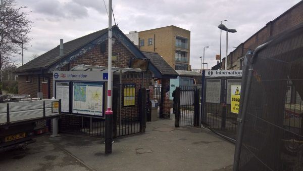 Haydons Road station